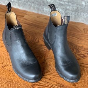 Heeled Blundstones